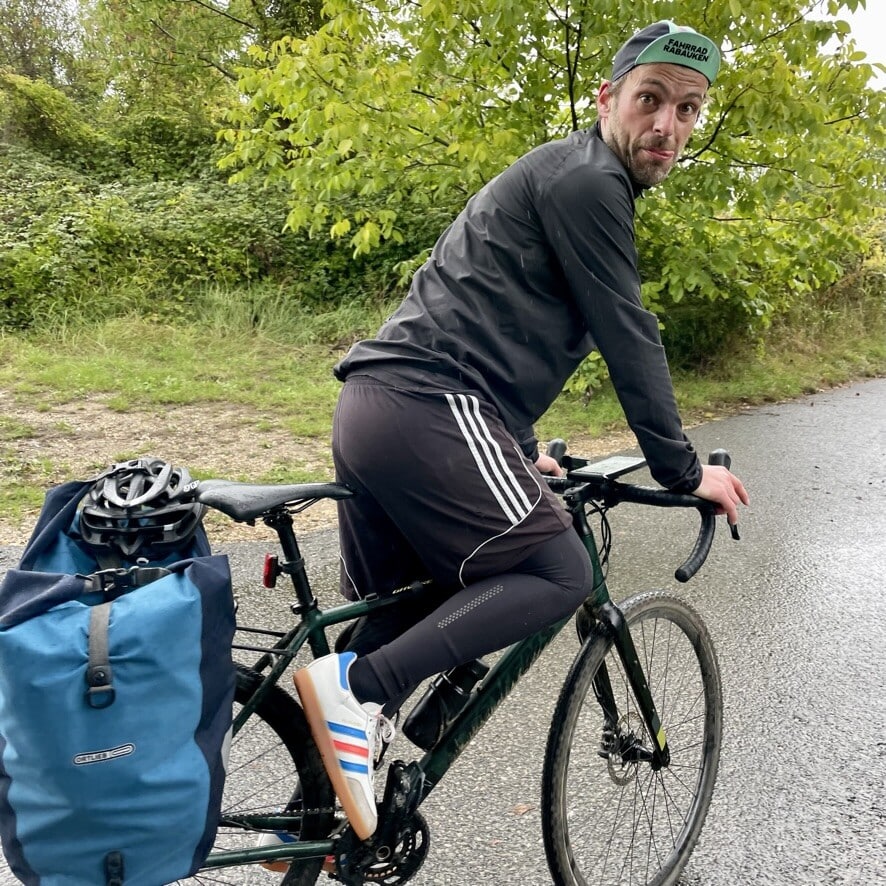 Henrik auf einer Radtour im Ahrtal